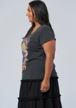 Follow The Sun Tee