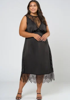 Heart of Glass Midi Dress