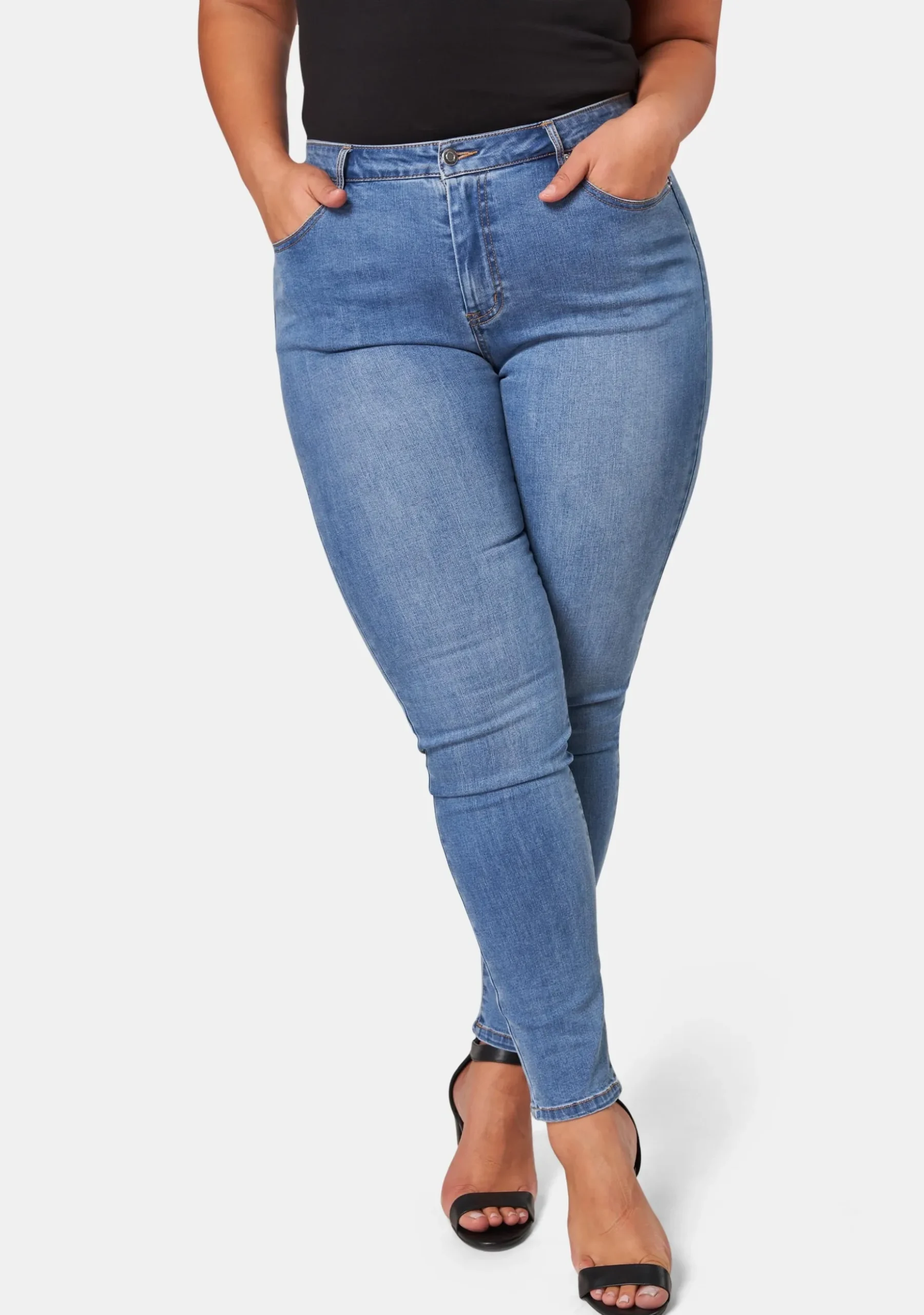 Kylie Curve Skinny Jeans