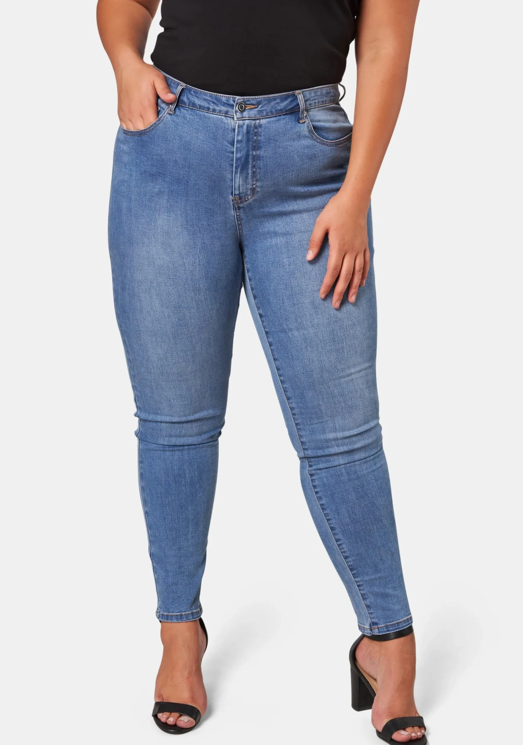 Kylie Curve Skinny Jeans