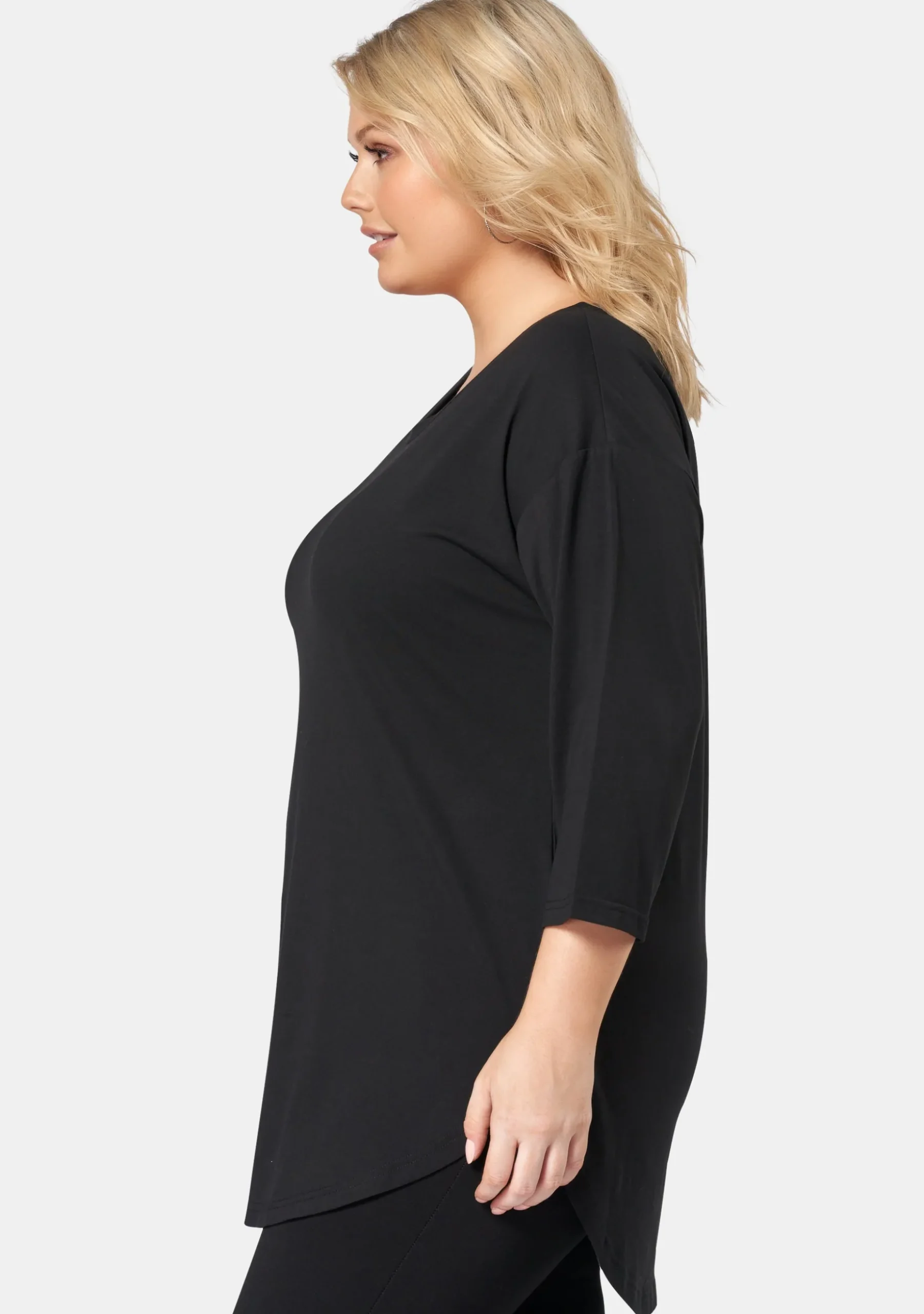 Luna 3/4 Sleeve Tee