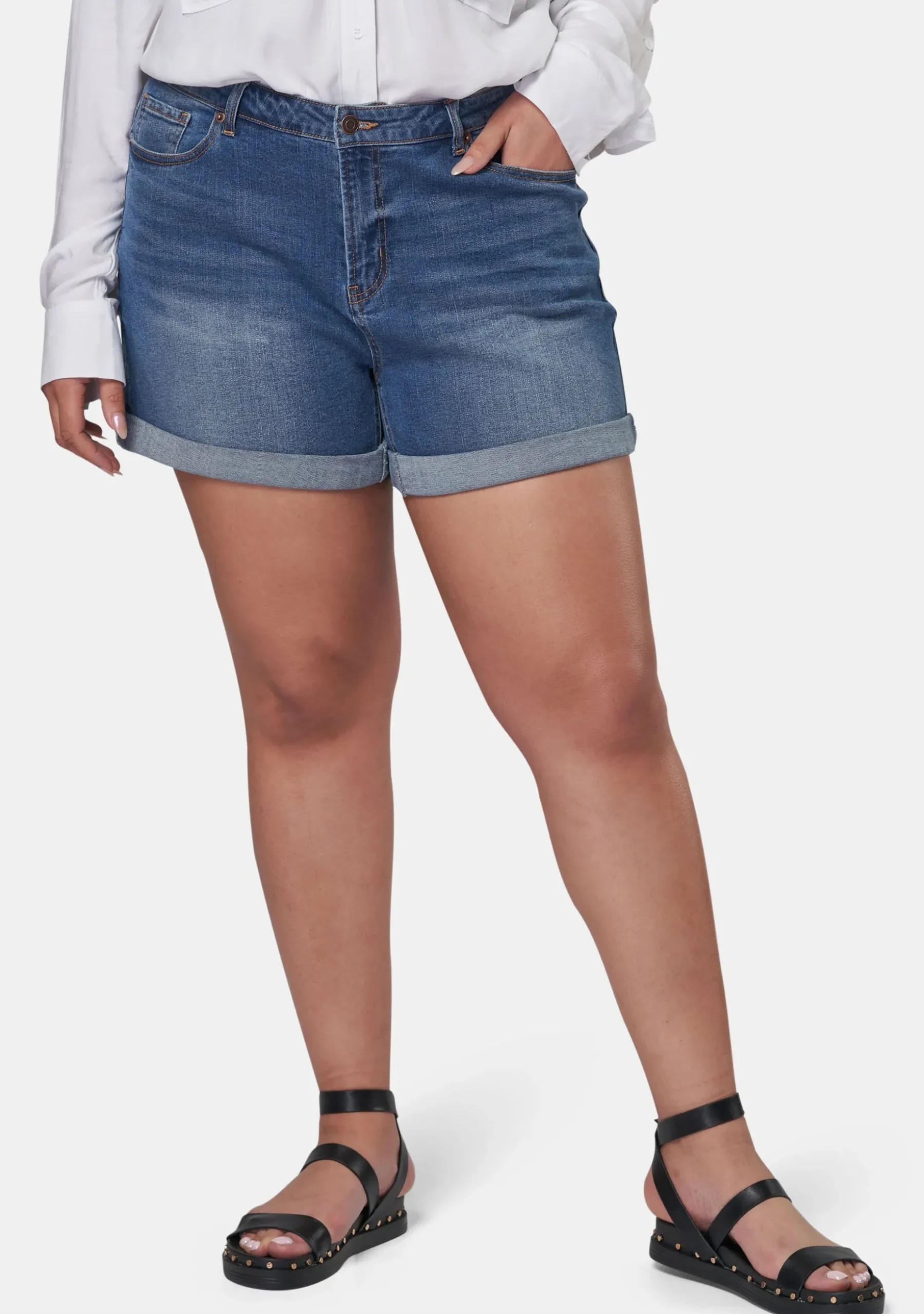 Molly Boyfriend Short