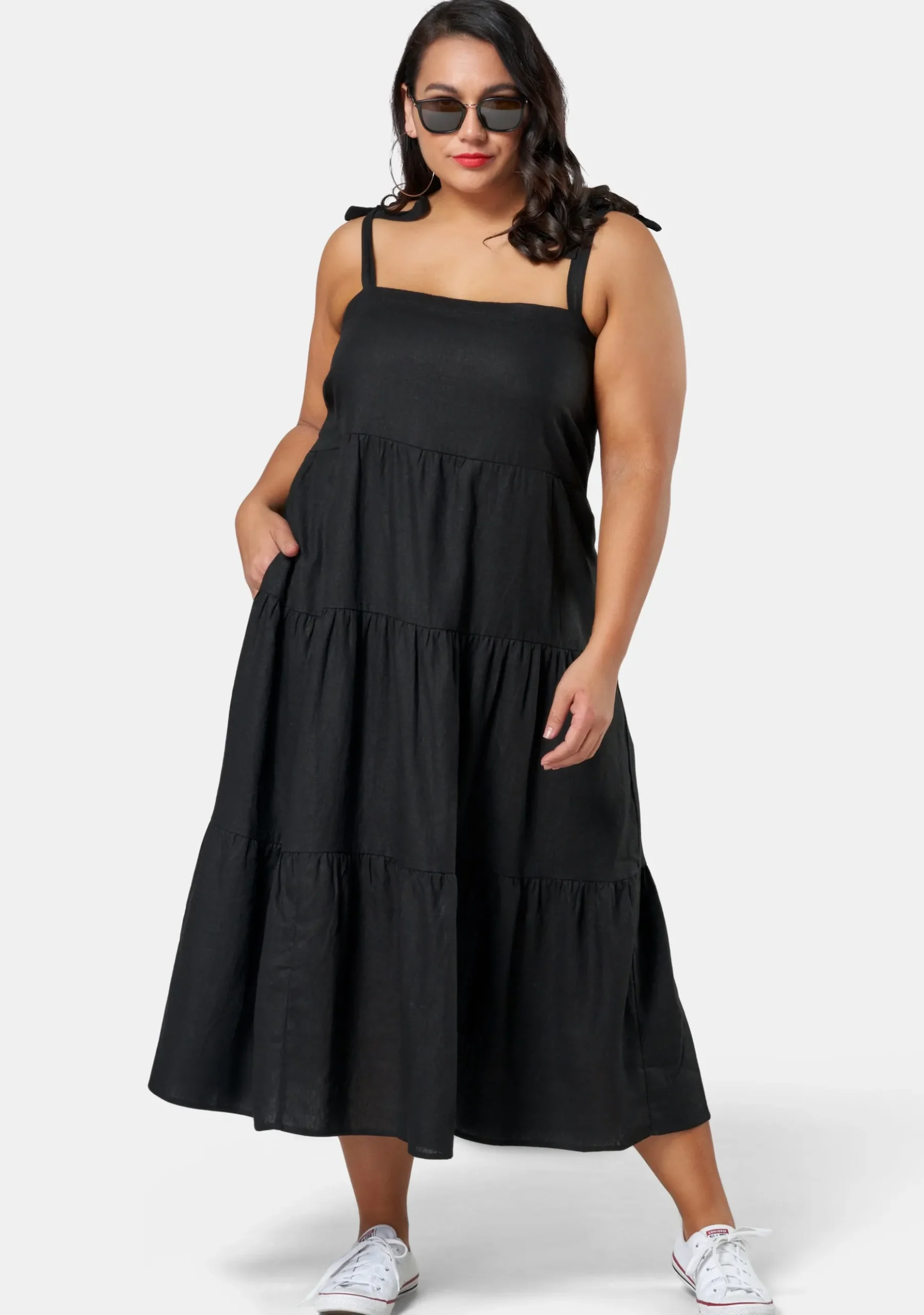 Movin On Up Linen Dress