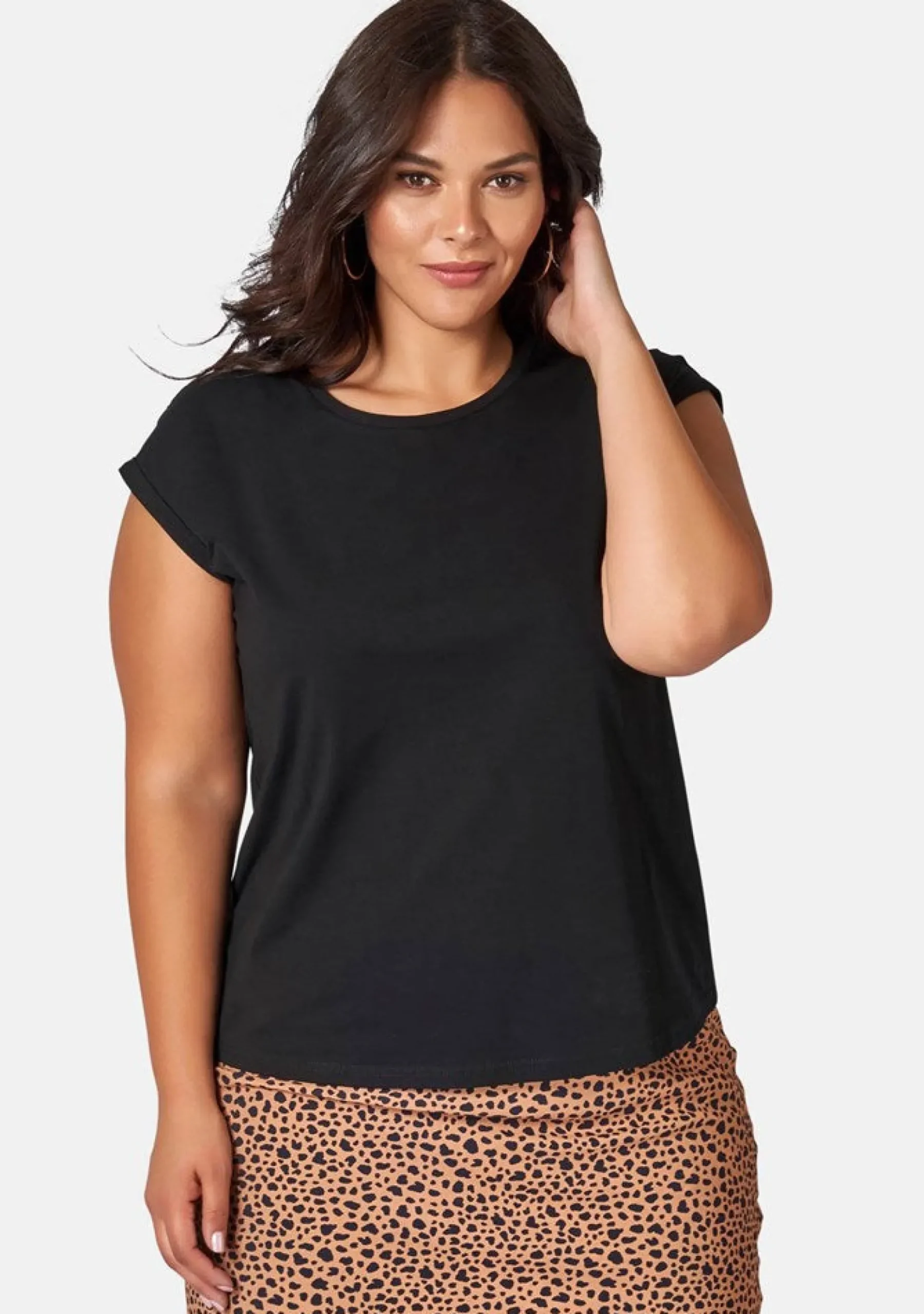 Poppy Premium Tee
